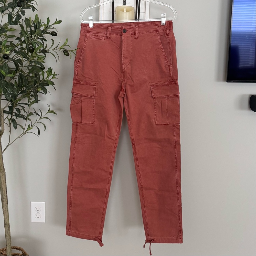 AE Cargo Pants - Faded Red